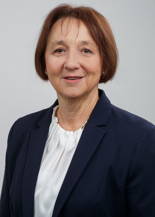 Simmel Karin