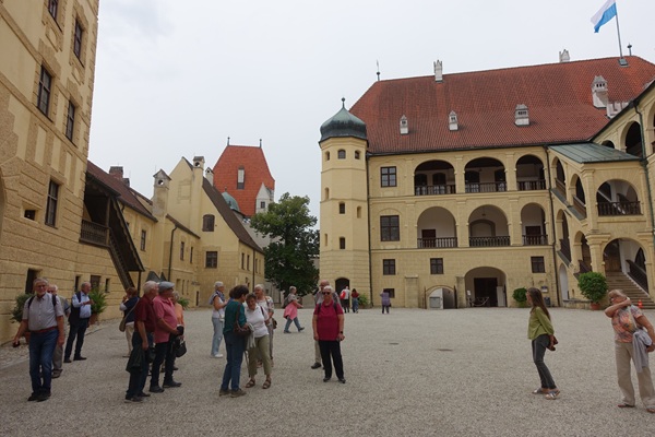 www_Innenhof__1.jpg